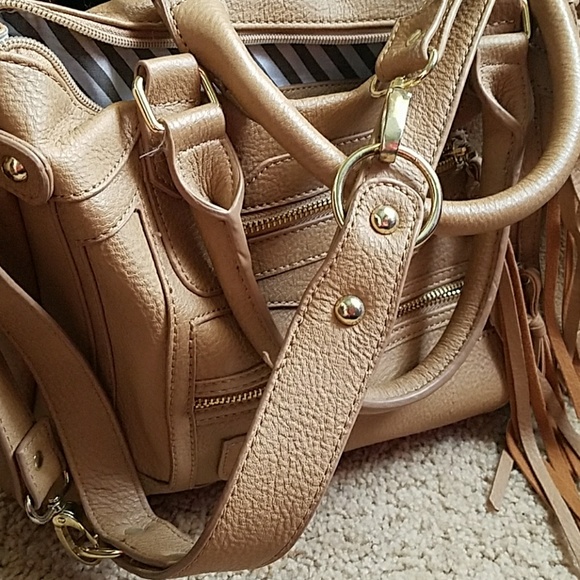 Charming charlie purse - Picture 3 of 3